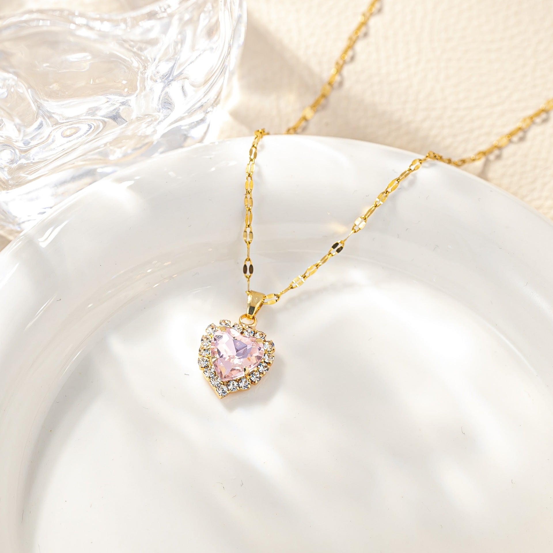 Wholesale Twelve Birthstone Necklace Micro-Inlaid Zirconia Heart-Shaped Clavicle Necklace